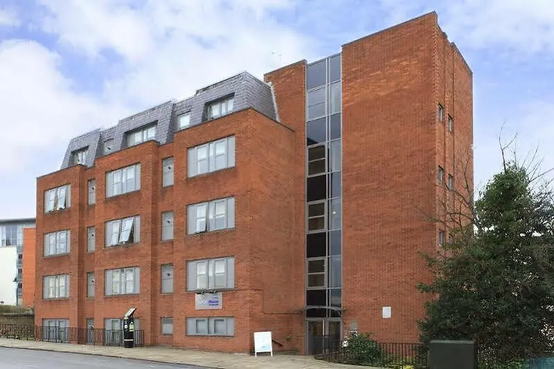 Saco Nottingham The Ropewalk Aparthotel 4*,